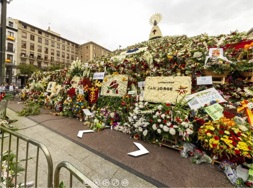 tour virtual de la ofrenda de flores en zaragoza